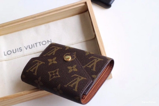 VICTORINE VUITTON LOUIS WALLET 0718